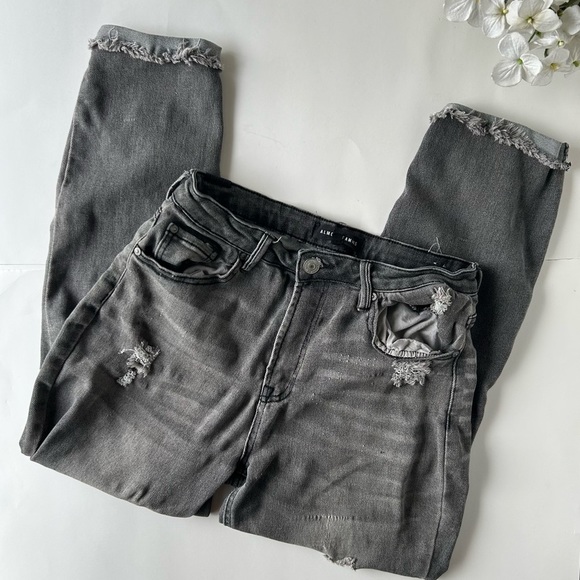 3/$20 Almost Famous Black wash/Gray  Distressed Jeans - Picture 5 of 7